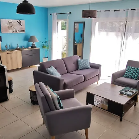 Belle Maison 3 Etoiles Pour 6 Personnes, Proche - Sur - Fr-1-194-396 *