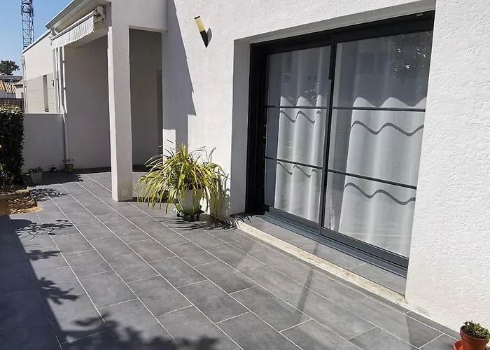 Belle Maison 3 Etoiles Pour 6 Personnes, Proche - Sur - Fr-1-194-396 *