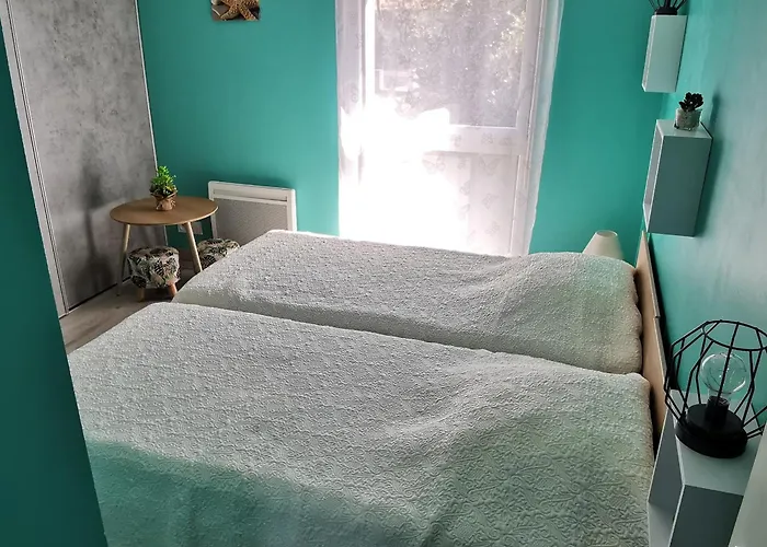 Belle Maison 3 Etoiles Pour 6 Personnes, Proche - Sur - Fr-1-194-396